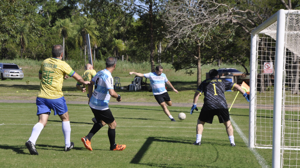 El Apertura de fútbol con apasionantes compromisos