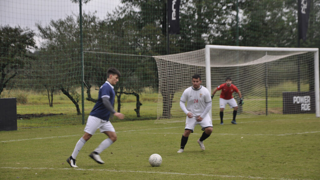 Escocia ganó en Primera B y se vienen las finales en las demás divisiones