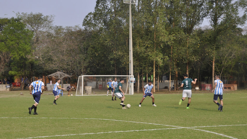 Ferro se impuso 2 a 0 a Racing