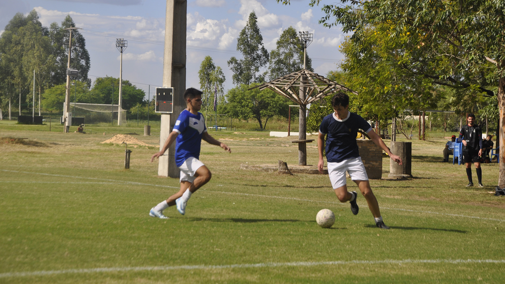 Acciones de Vélez