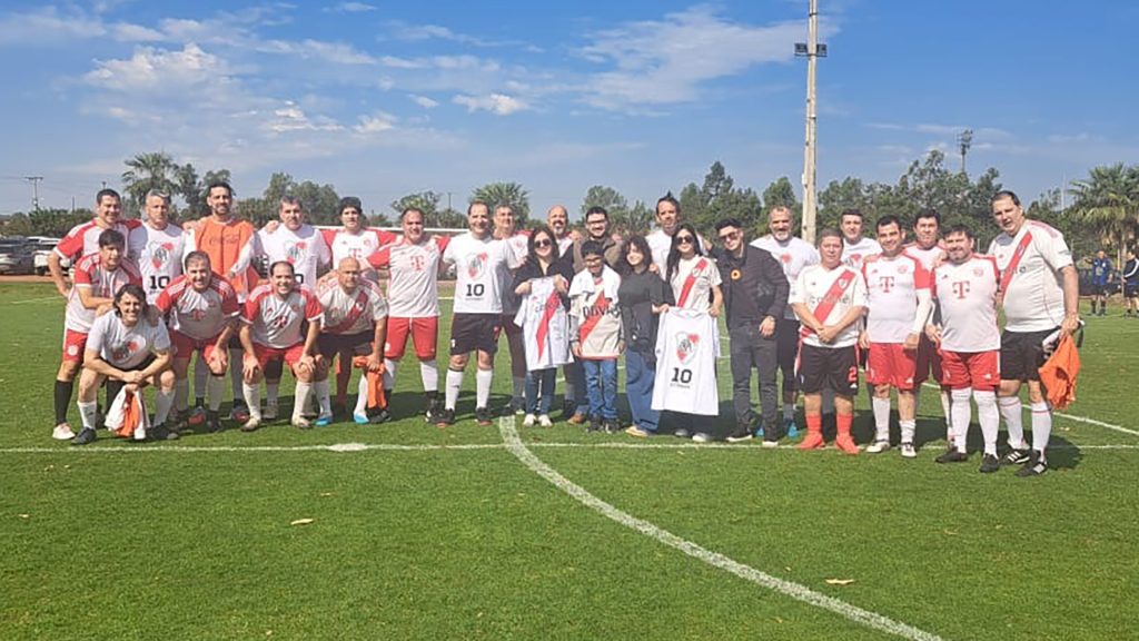 River 90 y Bayern 89